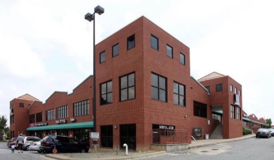 709 East Market Street - 203-B