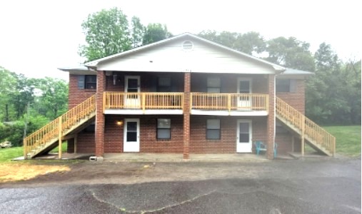 1716 Green Oaks Drive Southeast - C