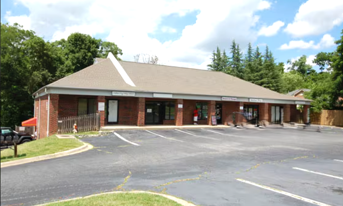 702 West Main Street - F