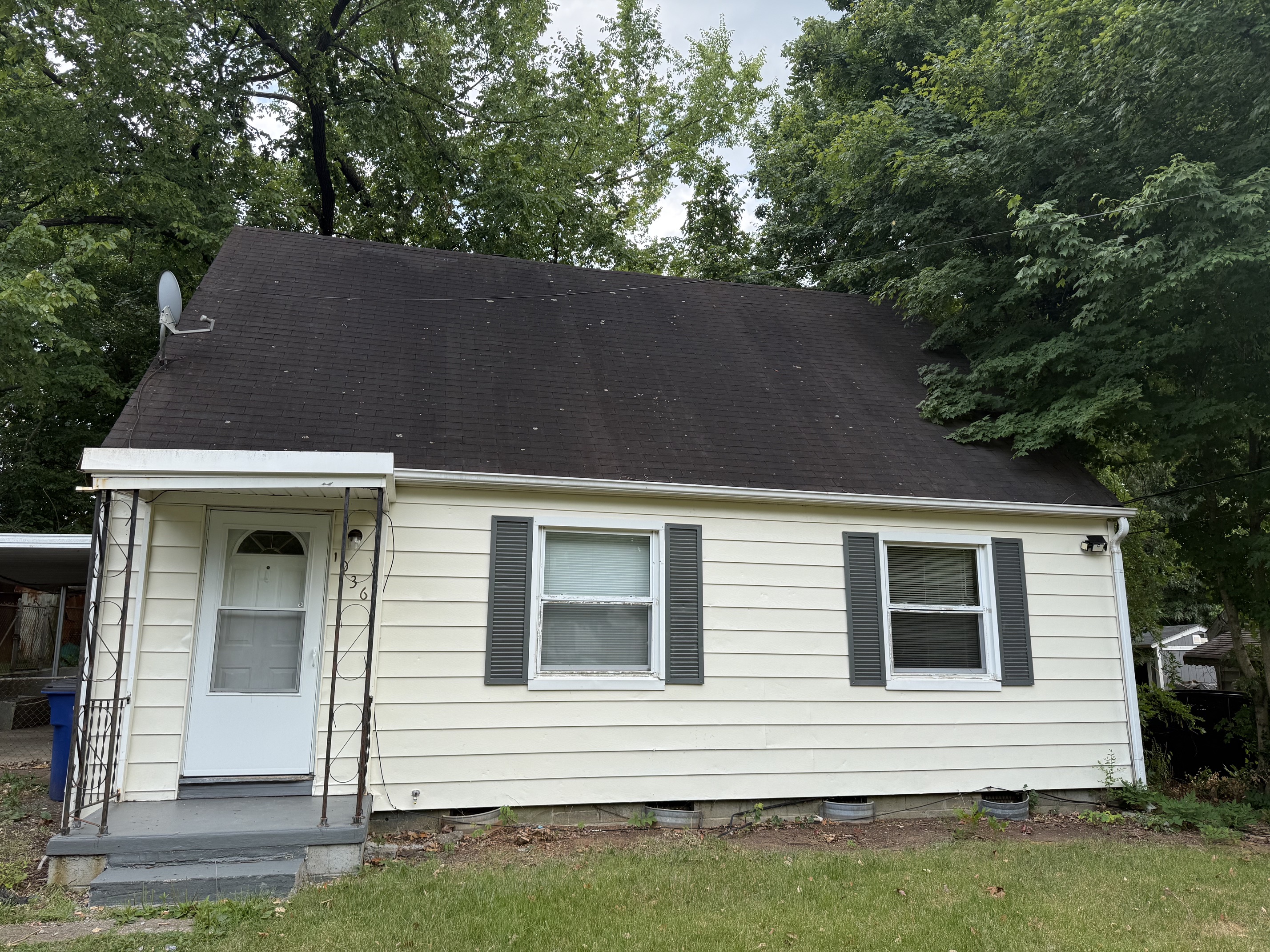 1036 Nancy Lane Southeast